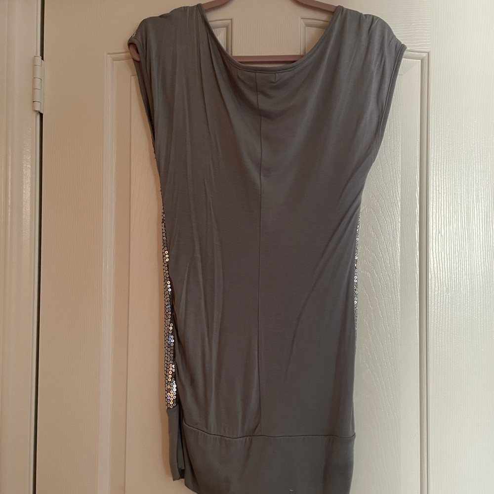 Sequence Top - image 4